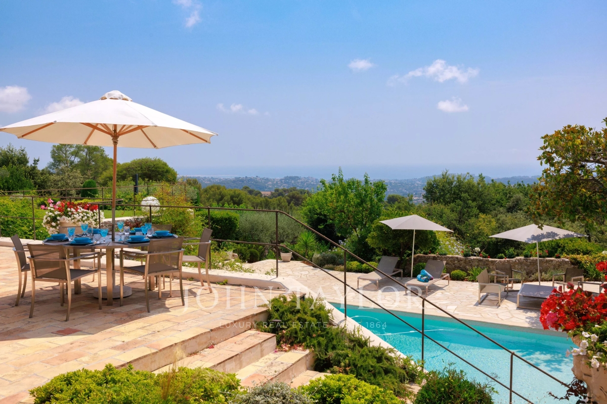 Maison de luxe à vendre à Saint-Paul-de-Vence, 5 900 000 €, Photo 2