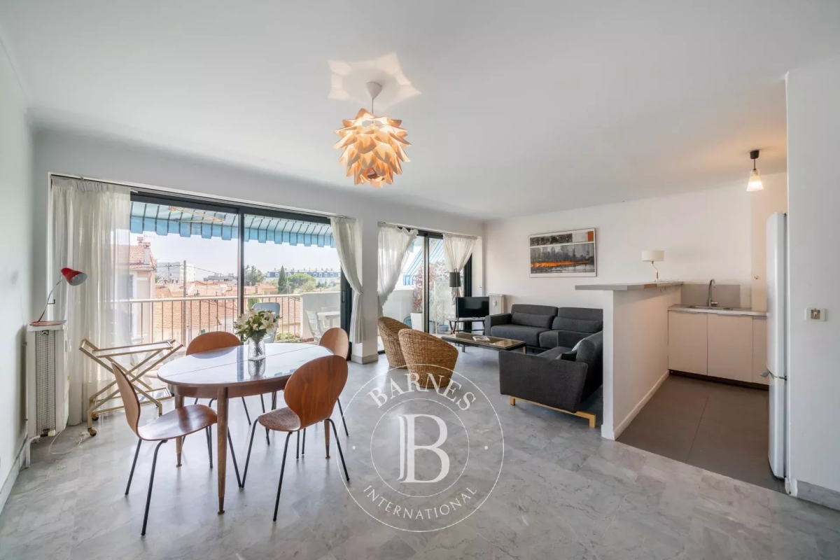 Appartement de luxe à vendre à Cannes, 690 000 €, Photo 3
