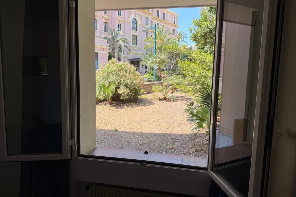 Appartement de luxe à vendre à Beaulieu-sur-Mer, 695 000 €, Photo 4