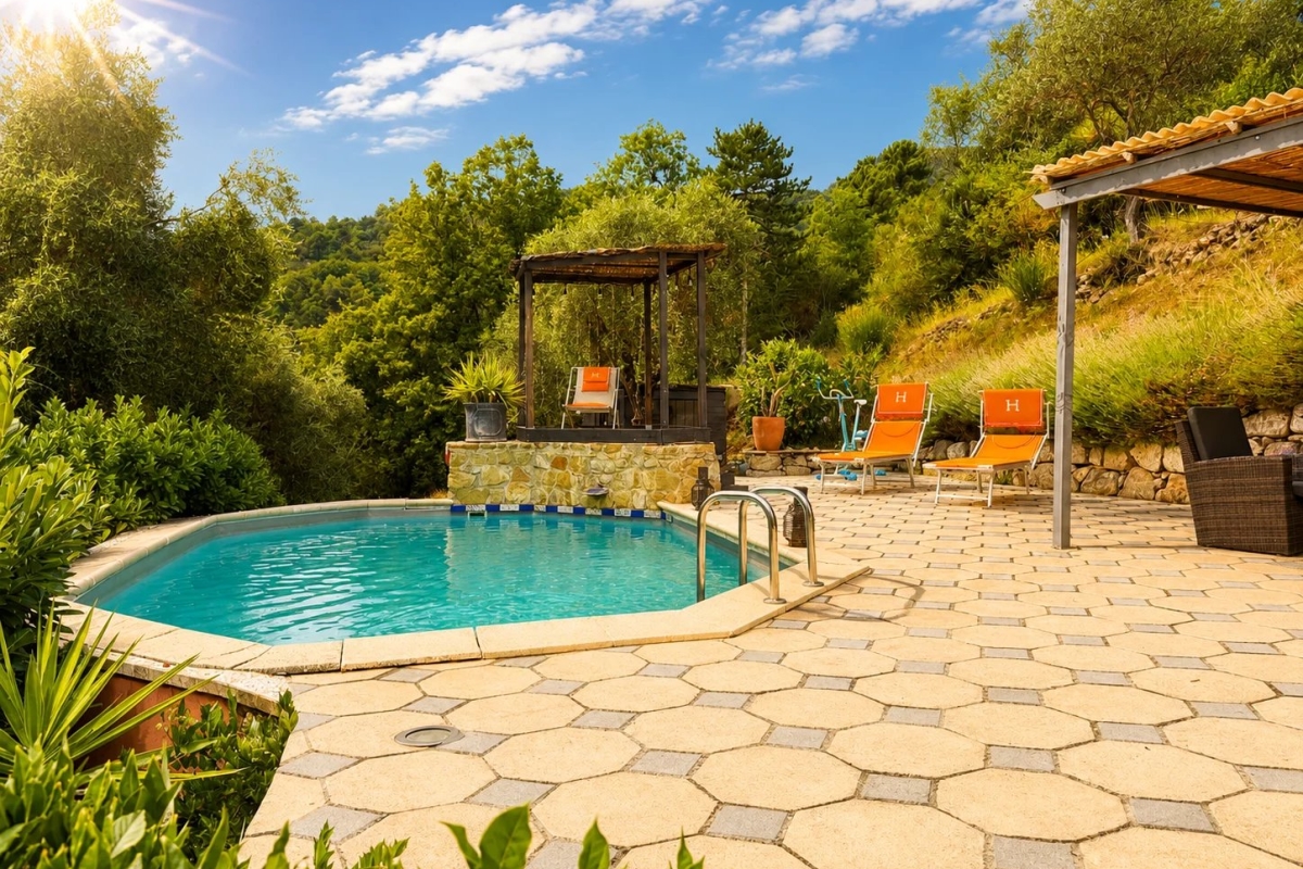 Maison de luxe à vendre à Sospel, 860 000 €, Photo 1