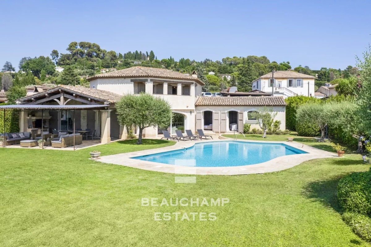 Luxury House for rental in Mougins, 9 500 €, Photo 1