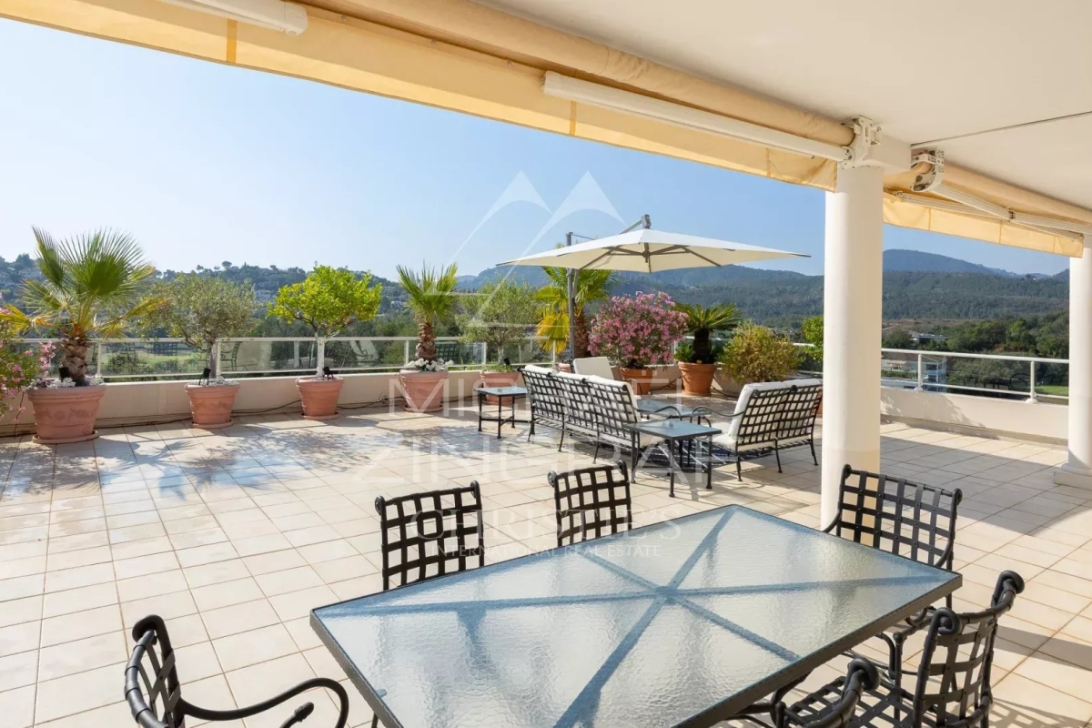 Luxury Apartment for sale in Mandelieu-la-Napoule, 2 200 000 €, Photo 2