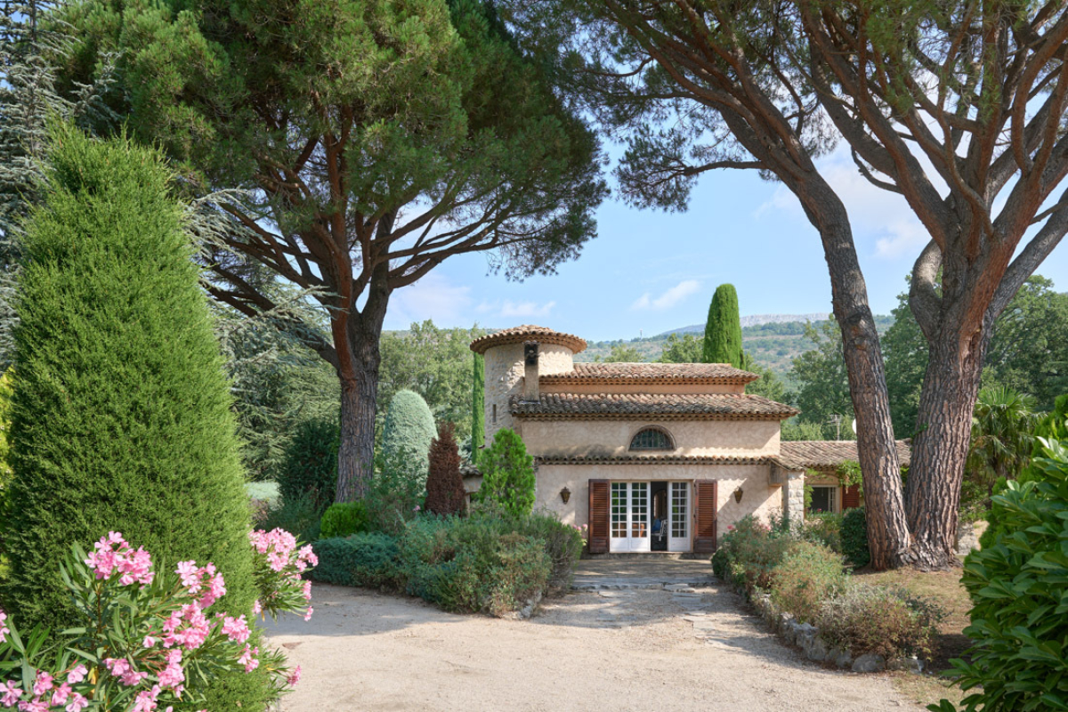 Luxury House for sale in Saint-Vallier-de-Thiey, 895 000 €, Photo 3