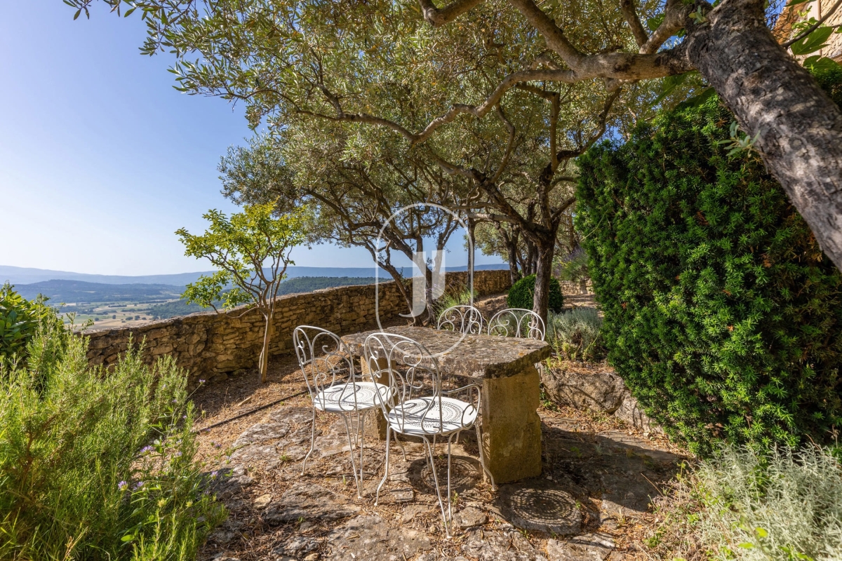 Luxury House for sale in Gordes, 1 335 000 €, Photo 4