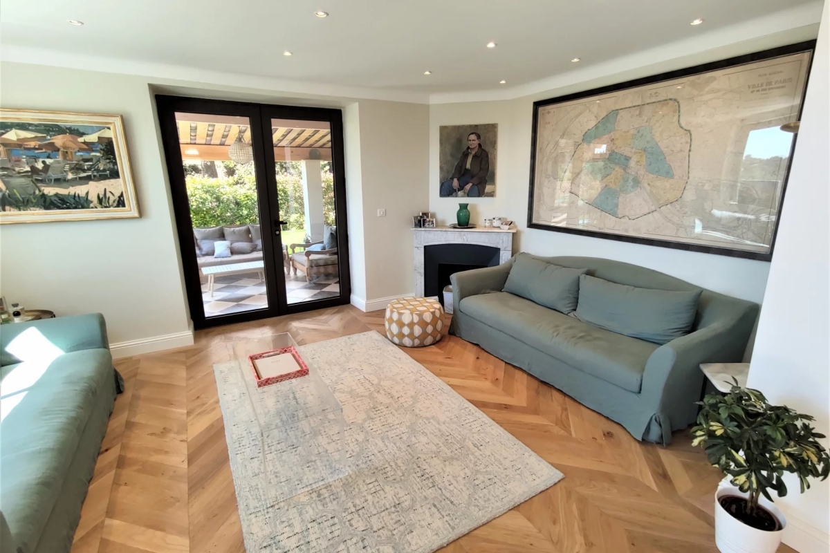 Maison de luxe à louer à Mougins, 6 500 €, Photo 4