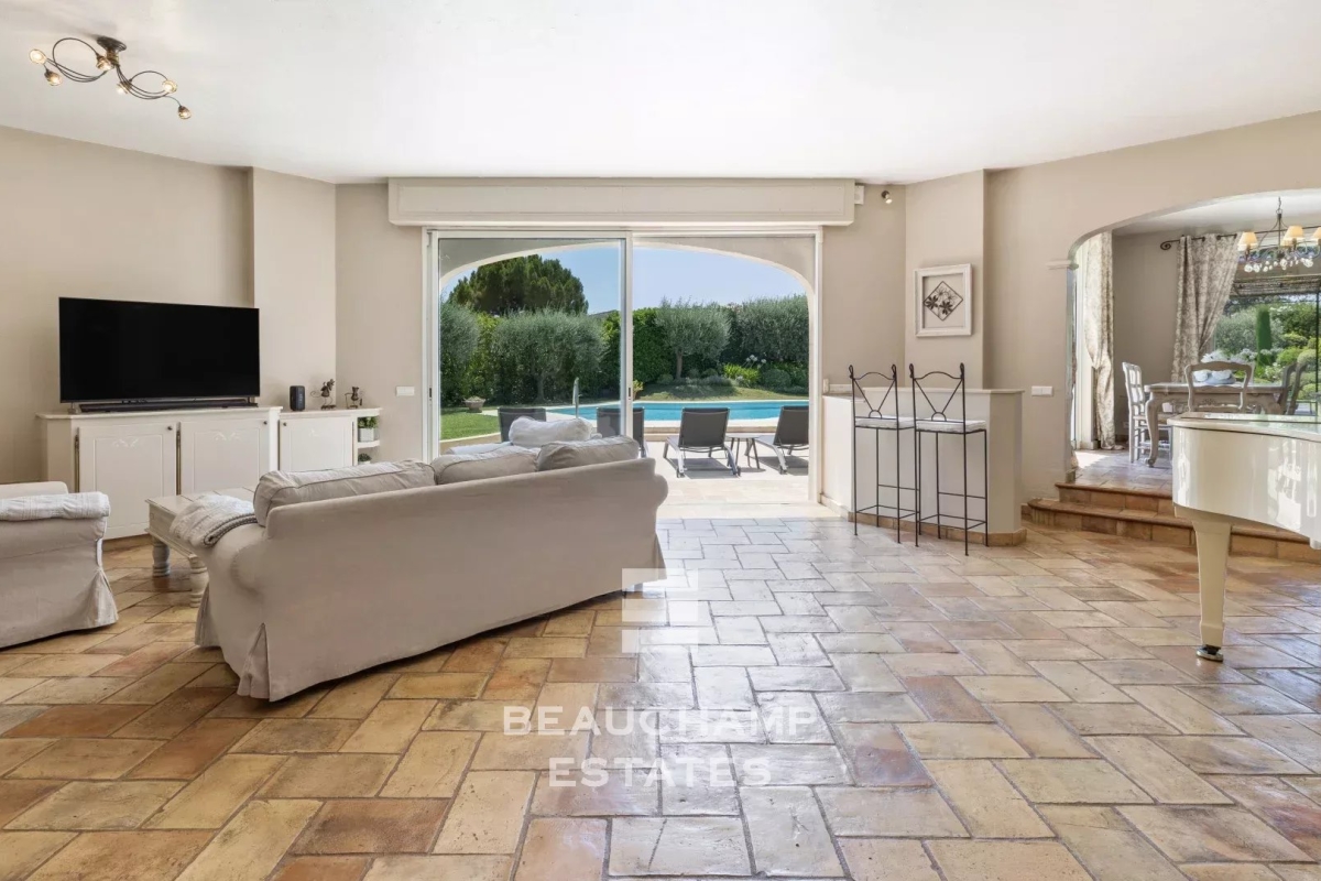 Luxury House for rental in Mougins, 9 500 €, Photo 5