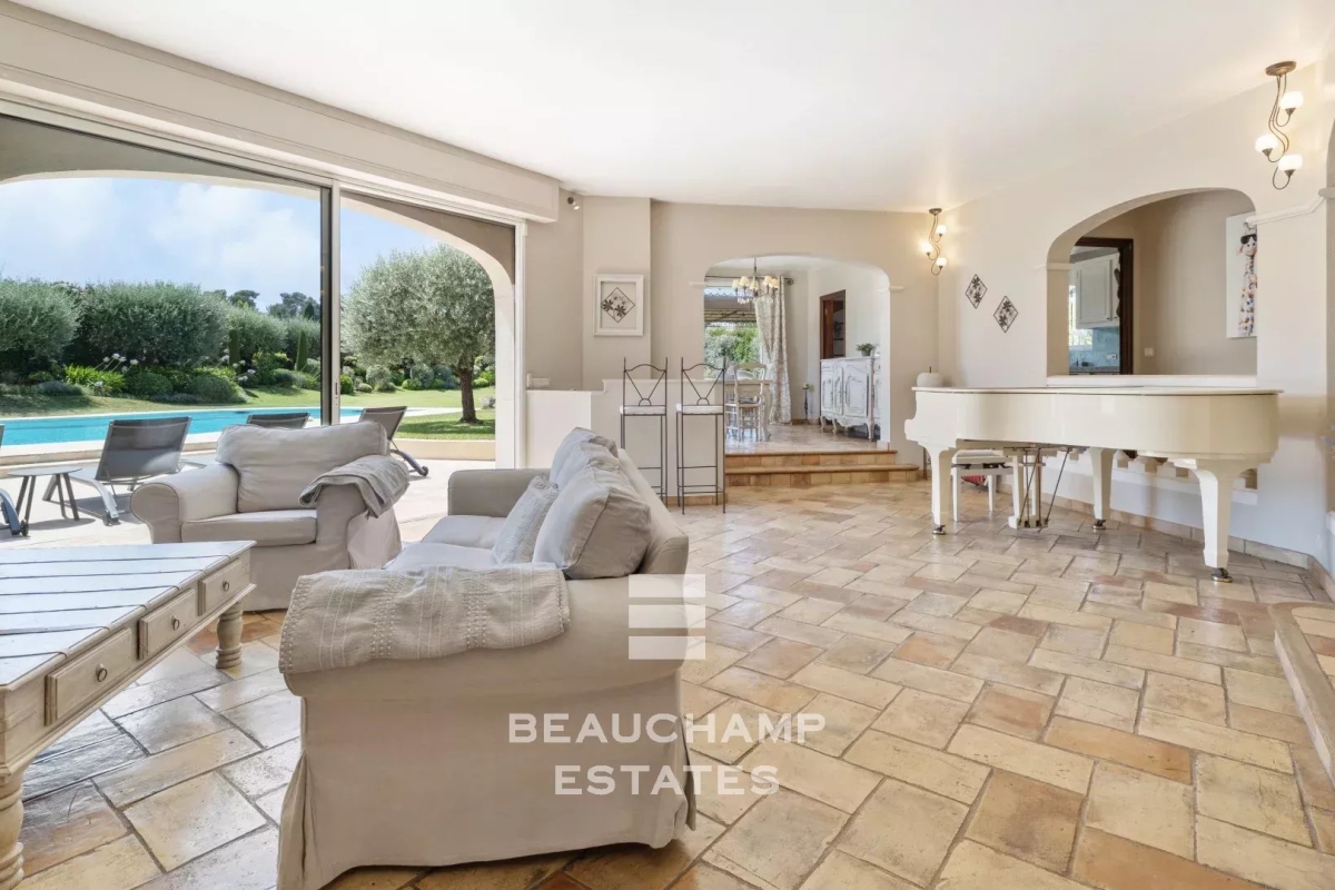 Luxury House for rental in Mougins, 9 500 €, Photo 6
