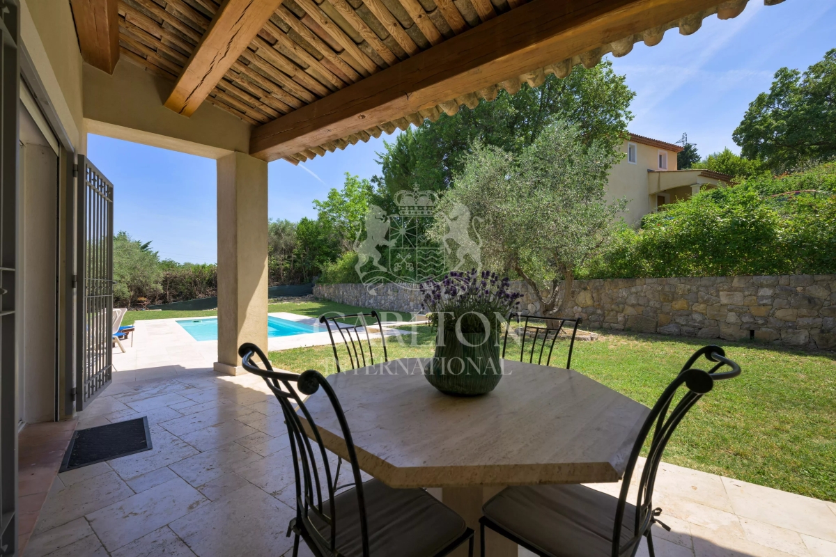 Maison de luxe à vendre à Grasse, 849 000 €, Photo 6