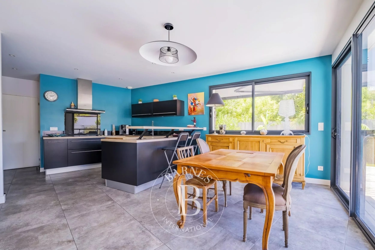 Maison de luxe à vendre à Bordeaux, 850 000 €, Photo 7