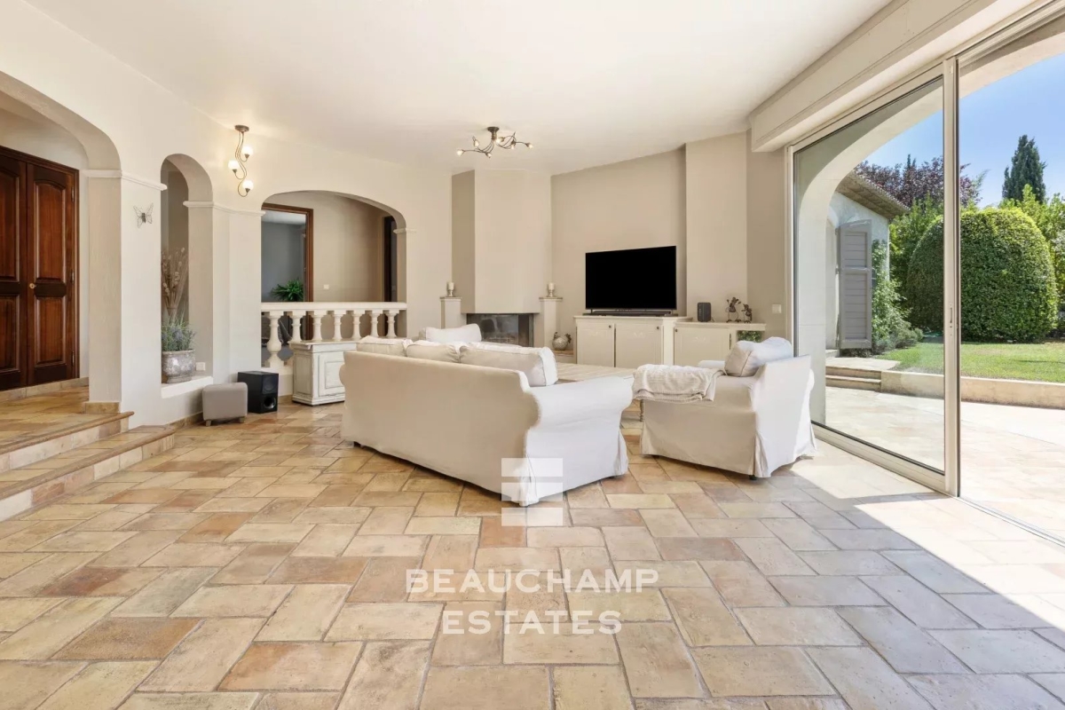 Luxury House for rental in Mougins, 9 500 €, Photo 7