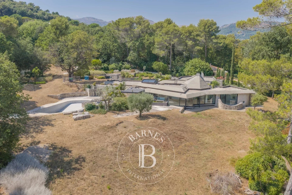 Maison de luxe à vendre à Saint-Paul-de-Vence, 12 000 000 €, Photo 1