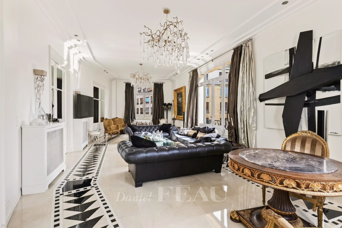 Appartement de luxe à louer à Paris 16ème, 7 900 €, Photo 2