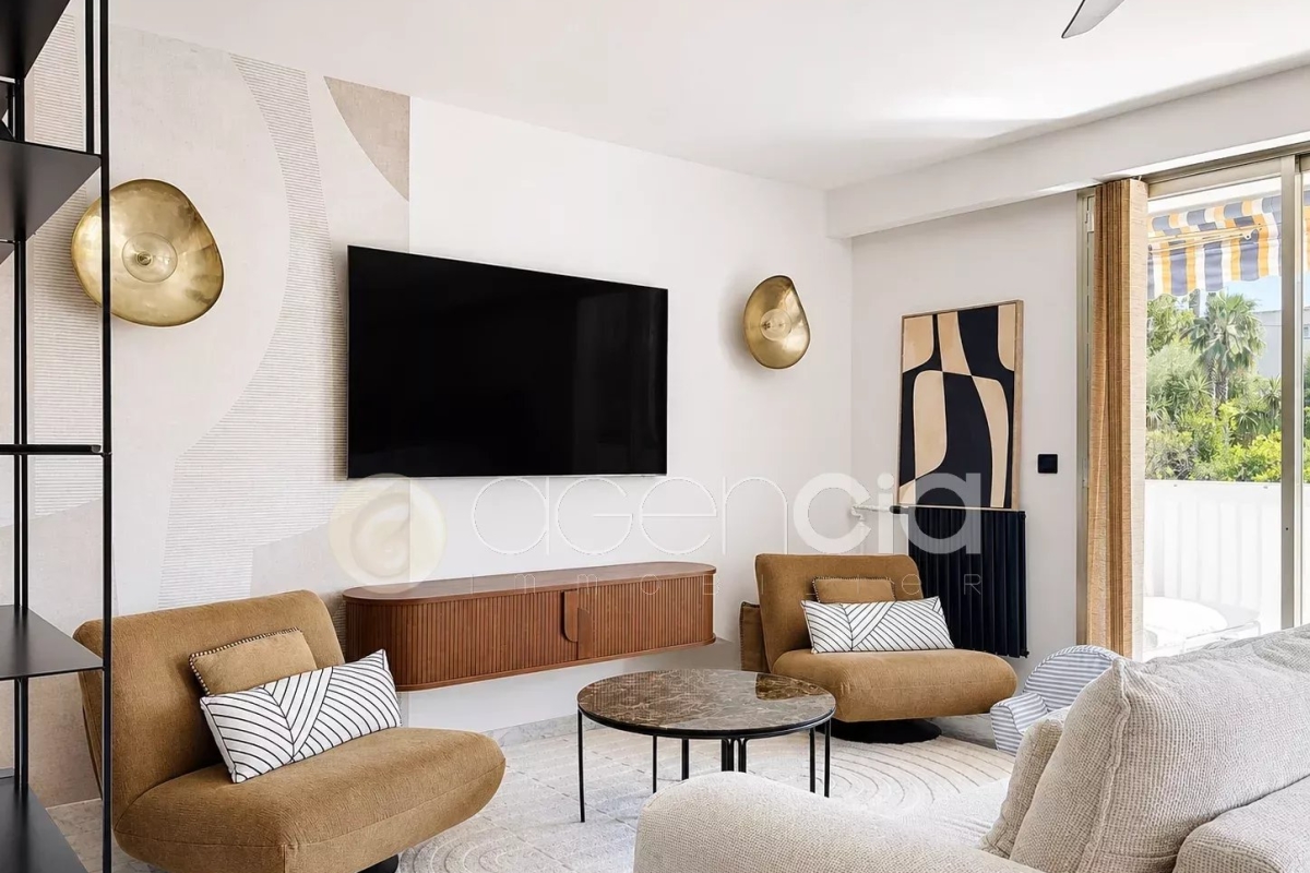 Appartement de luxe à vendre à Cannes, 995 000 €, Photo 2