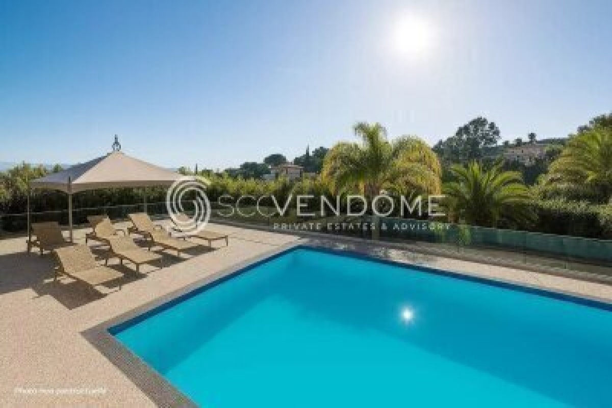 Maison de luxe à vendre à Vallauris, 15 000 000 €, Photo 3