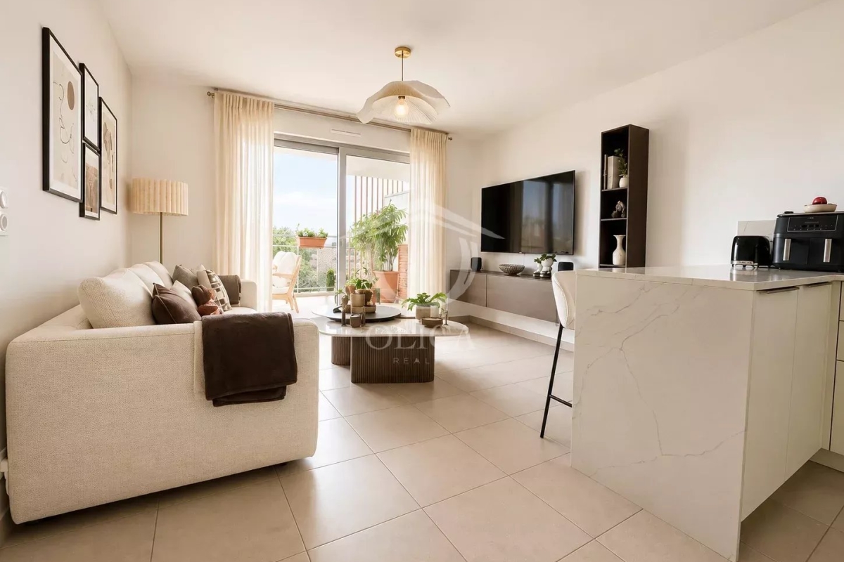 Luxury Apartment for sale in Antibes, 299 000 €, Photo 3