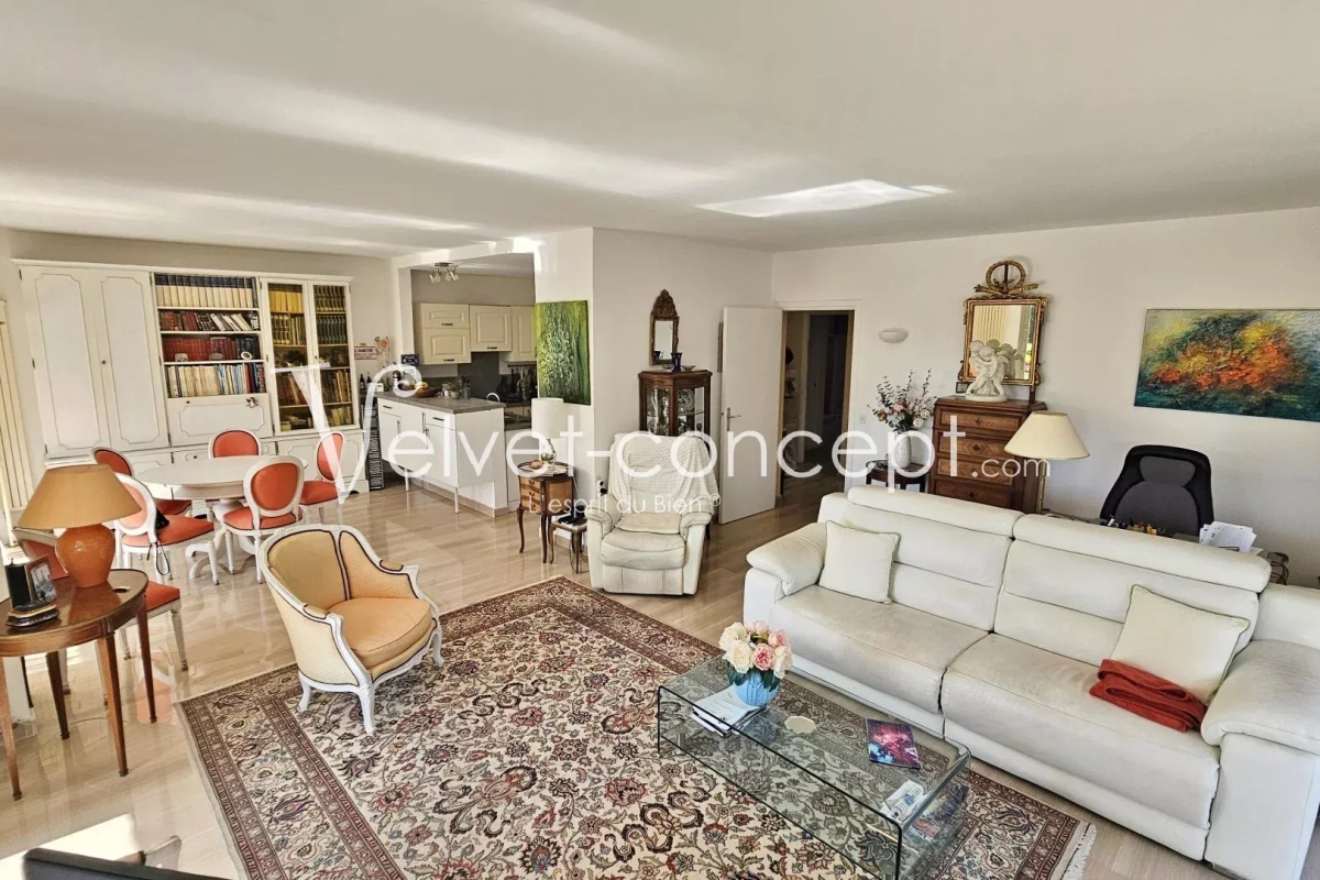 Appartement de luxe à vendre à Cannes, 950 000 €, Photo 5