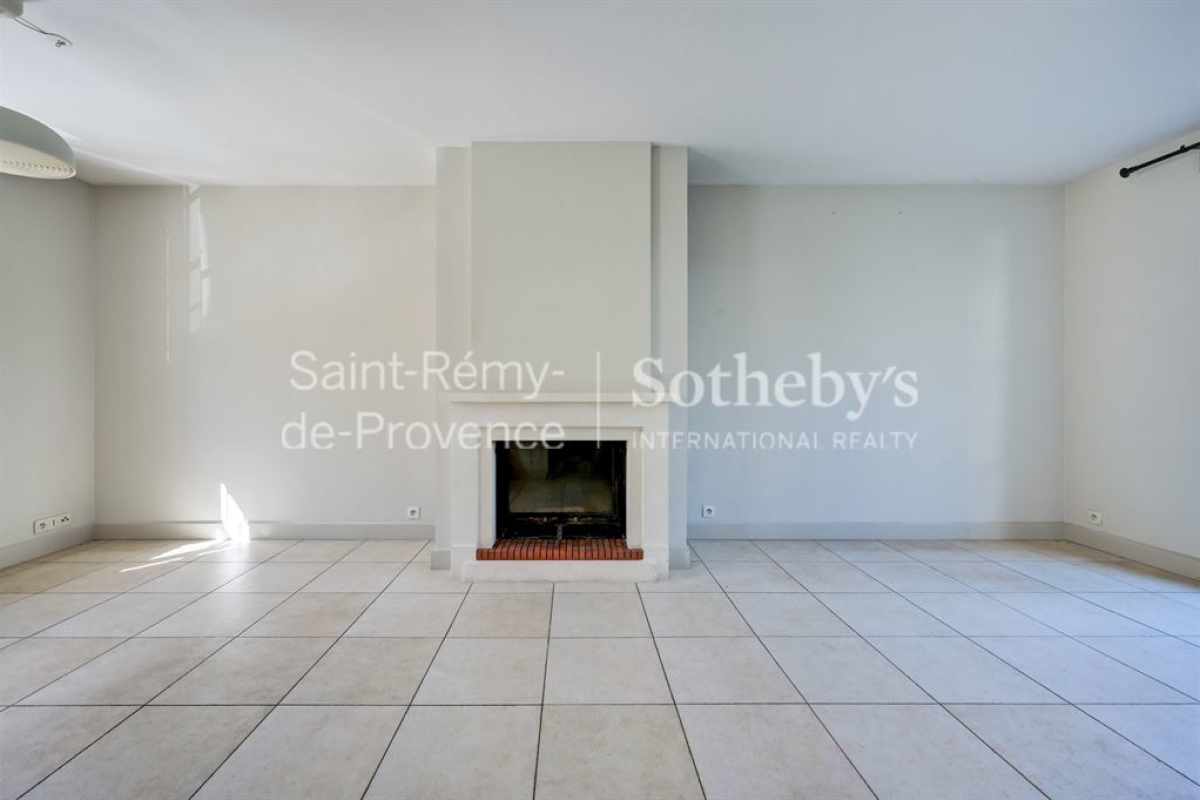 Maison de luxe à vendre à Saint-Rémy-de-Provence, 458 000 €, Photo 6