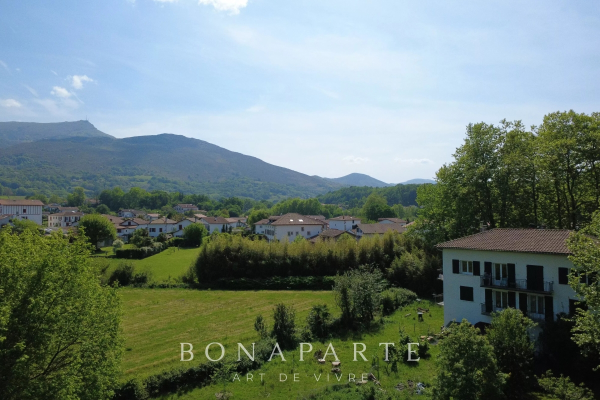 Luxury Apartment for sale in Ascain, 457 600 €, Photo 1