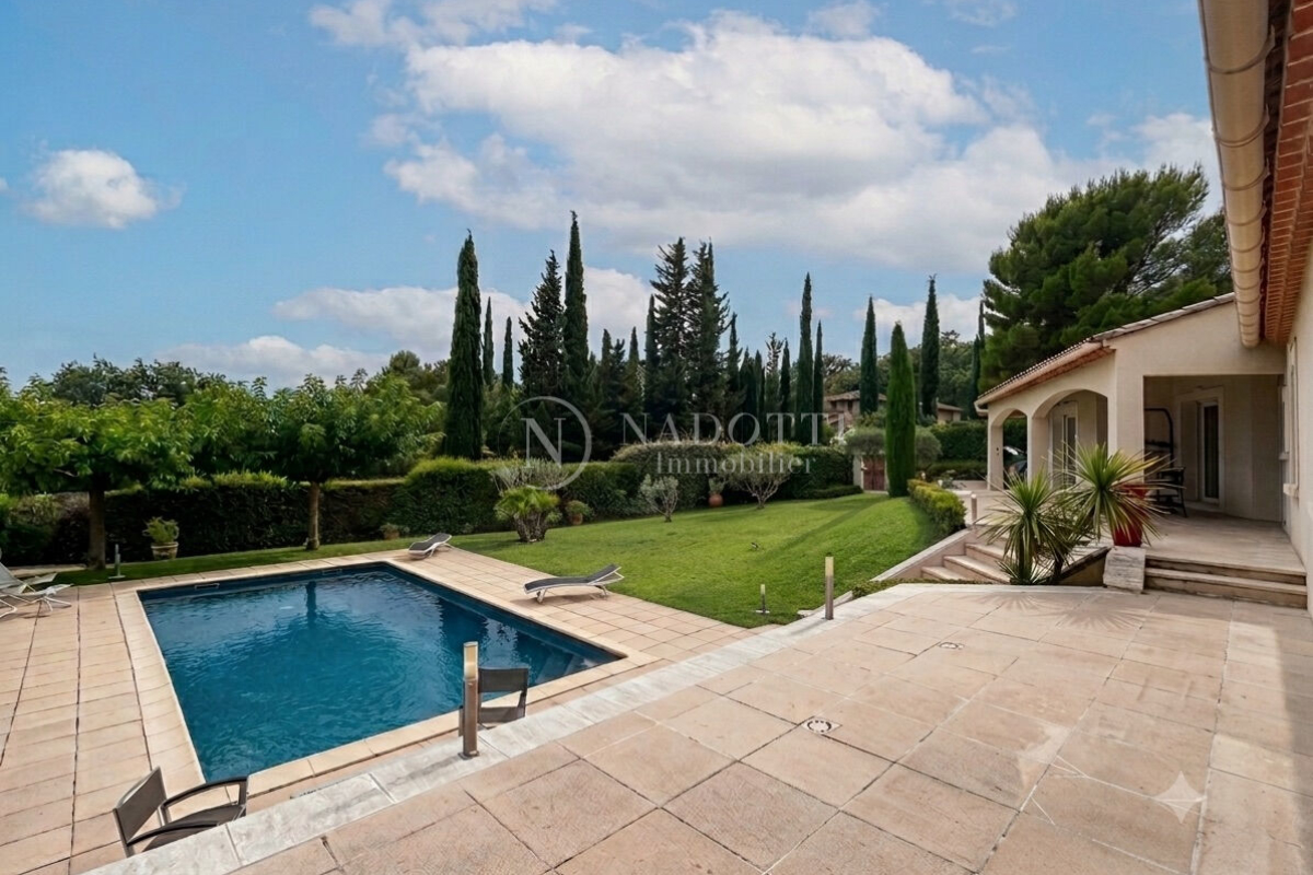 Maison de luxe à vendre à Caumont-sur-Durance, 890 000 €, Photo 2