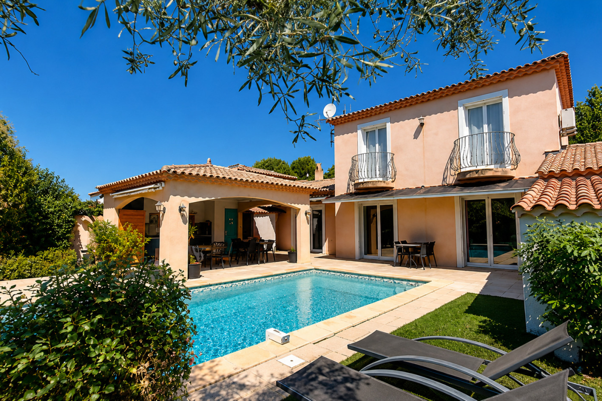 Maison de luxe à vendre à Draguignan, 470 000 €, Photo 2