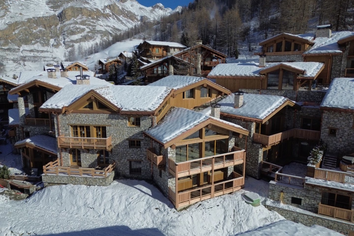 Luxury Apartment for sale in Val-d'Isère, 6 950 000 €, Photo 3