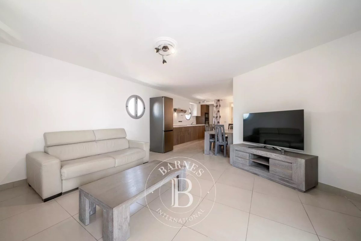 Appartement de luxe à vendre à Cagnes-sur-Mer, 525 000 €, Photo 4