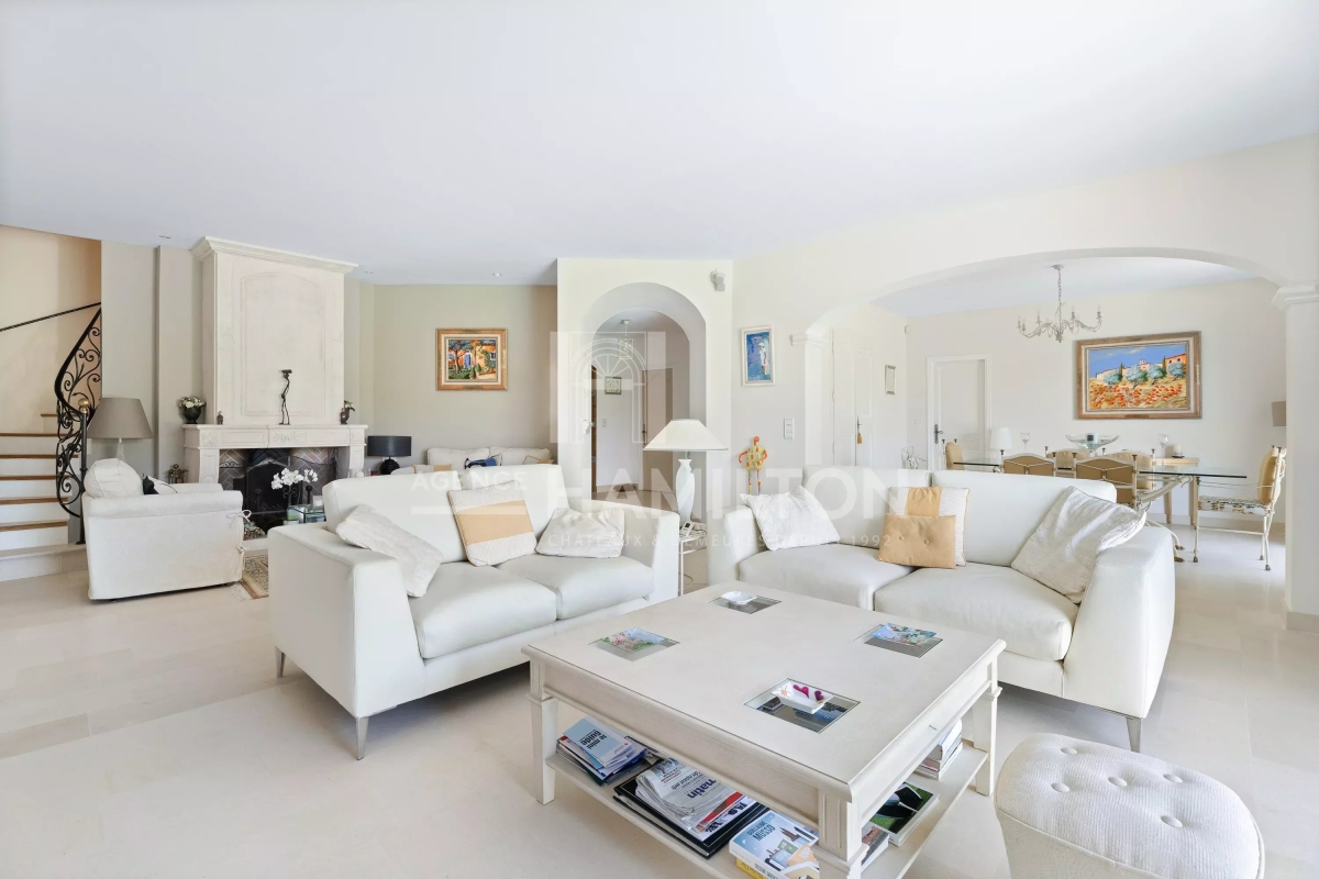 Luxury House for sale in Valbonne, 2 349 000 €, Photo 4