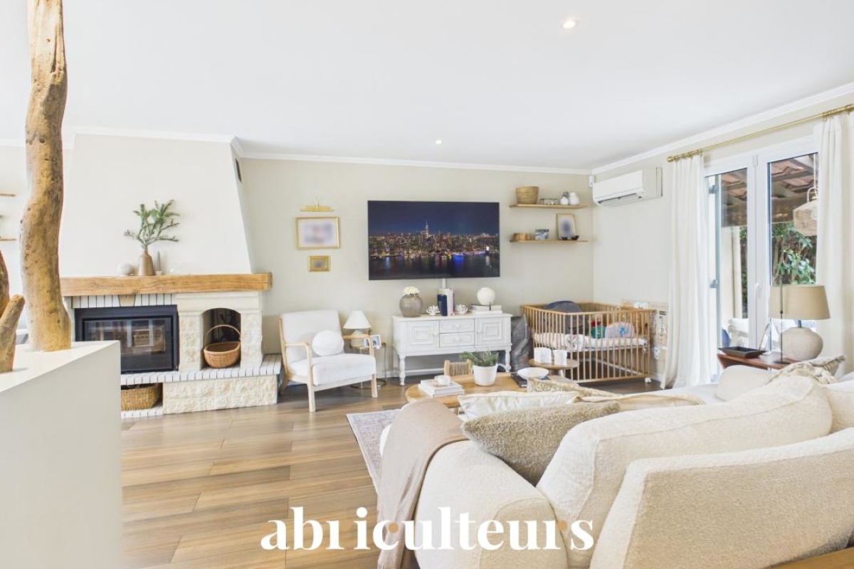 Maison de luxe à vendre à Aix-en-Provence, 624 990 €, Photo 4