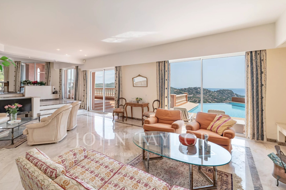 Maison de luxe à vendre à Théoule-sur-Mer, 2 500 000 €, Photo 5