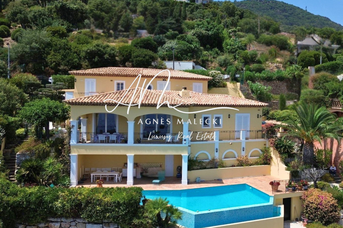 Maison de luxe à vendre à Cavalaire-sur-Mer, 1 995 000 €, Photo 5