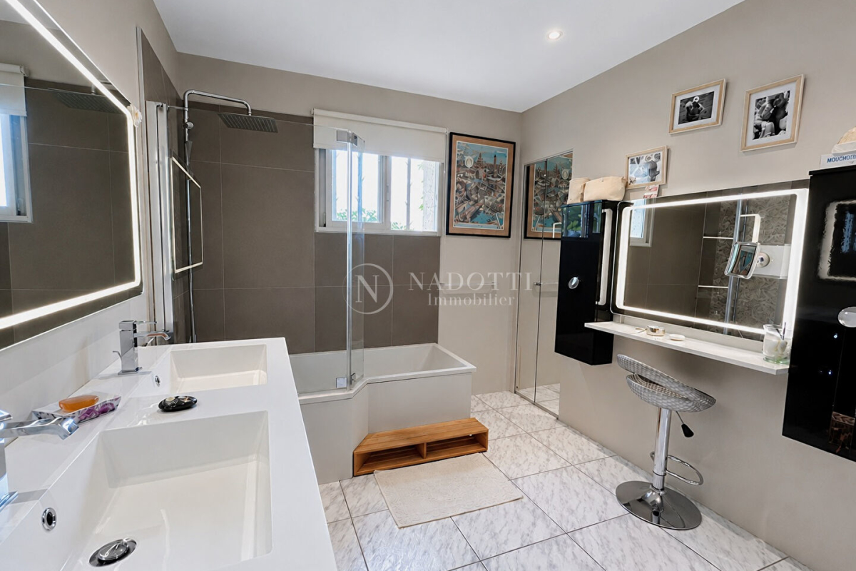 Maison de luxe à vendre à Caumont-sur-Durance, 890 000 €, Photo 7