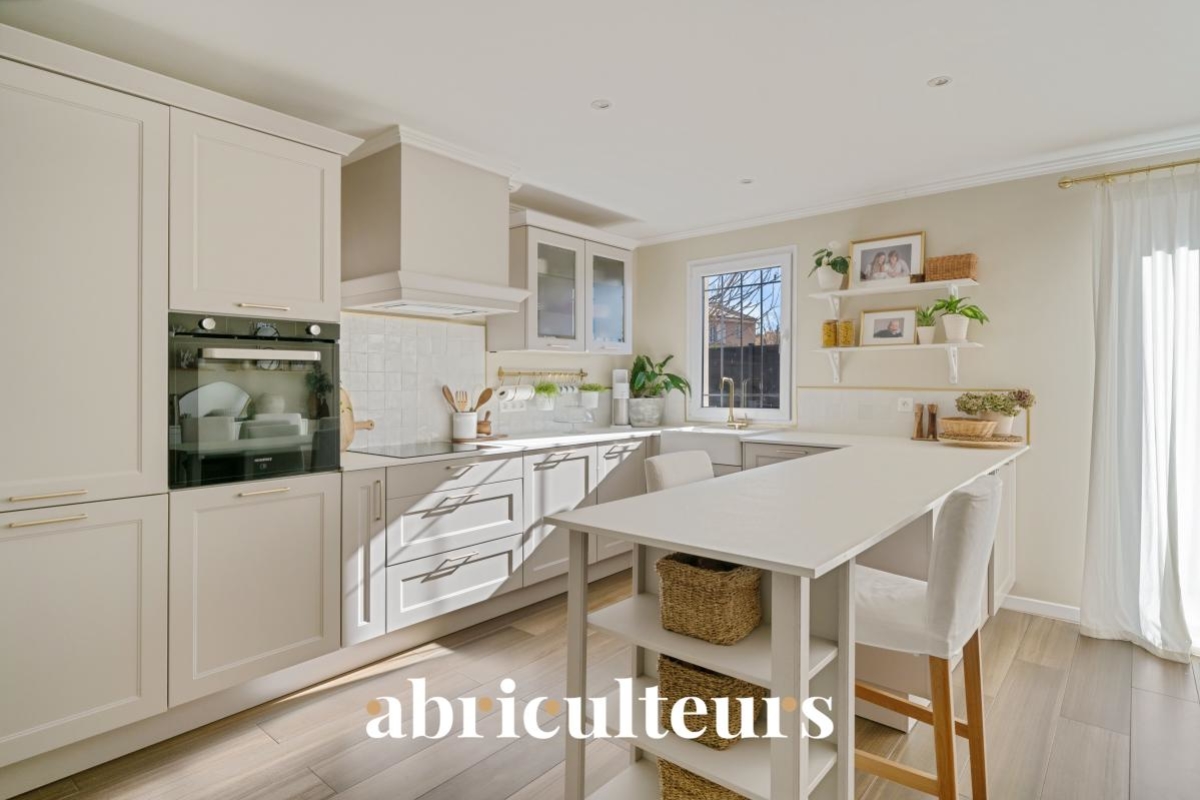 Maison de luxe à vendre à Aix-en-Provence, 624 990 €, Photo 7