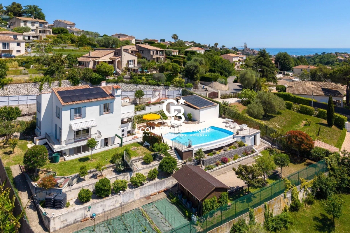 Maison de luxe à vendre à Saint-Paul-de-Vence, 1 690 000 €, Photo 1