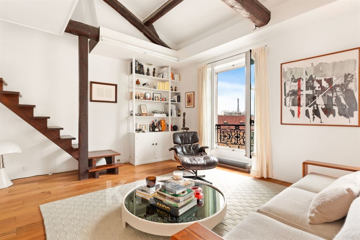 Luxury Apartment for sale in Paris 6ème, 770 000 €, Photo 2