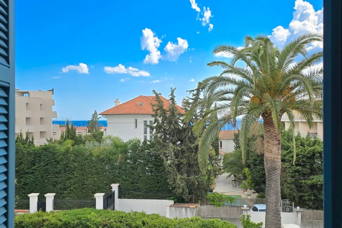 Maison de luxe à vendre à Saint-Raphaël, 1 990 000 €, Photo 2