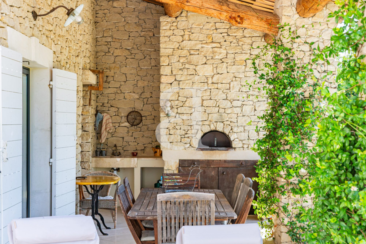 Luxury House for sale in Gordes, 1 190 000 €, Photo 3