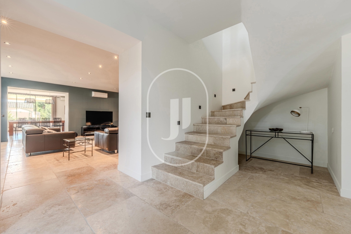 Luxury House for sale in Châteaurenard, 1 590 000 €, Photo 3