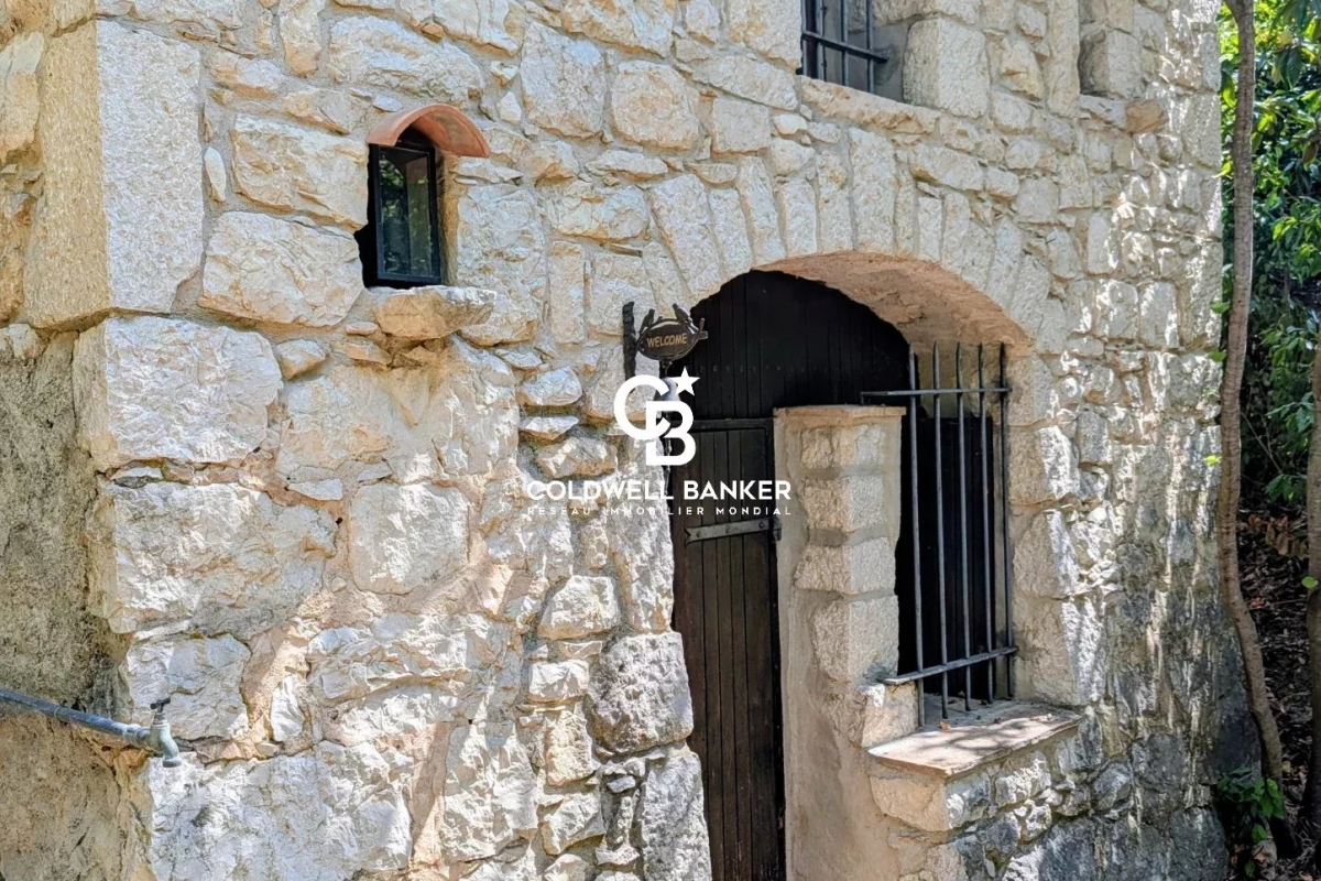 Maison de luxe à vendre à Vence, 1 350 000 €, Photo 3