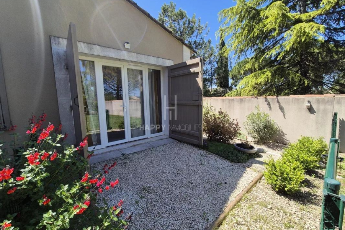 Luxury Apartment for sale in Saint-Rémy-de-Provence, 160 000 €, Photo 4