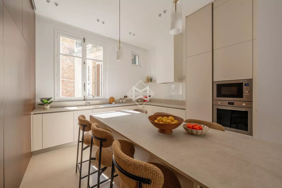 Luxury Apartment for sale in Paris 8ème, 5 900 000 €, Photo 6