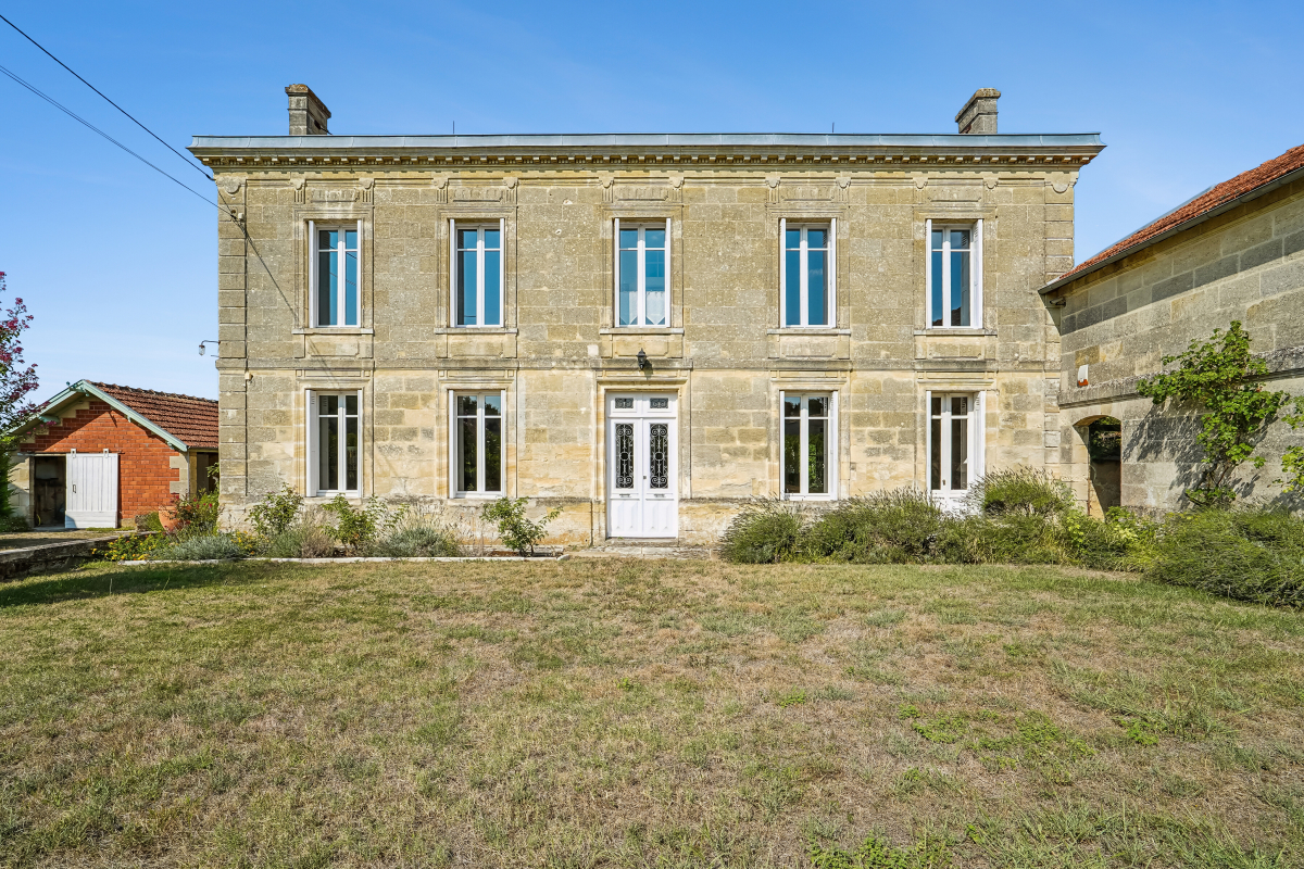 Maison de luxe à vendre à Gauriac, 630 000 €, Photo 1