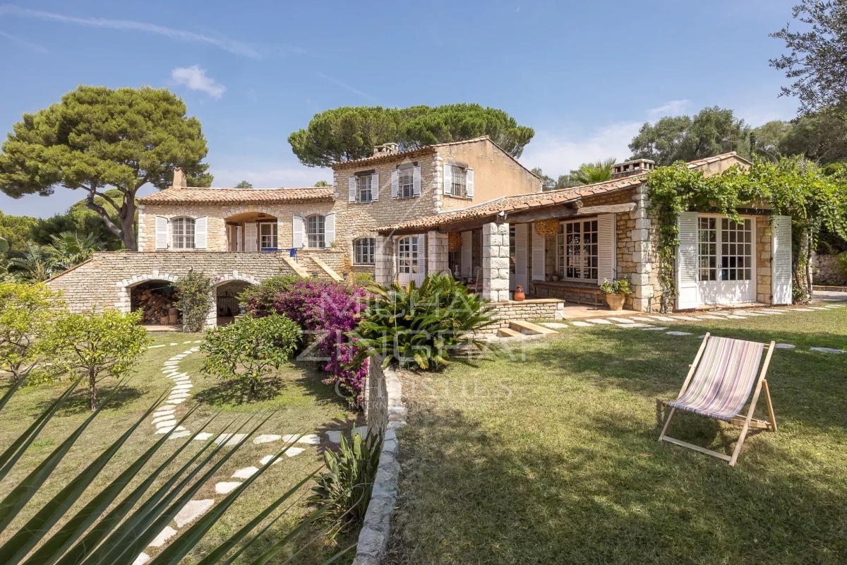 Luxury House for sale in Antibes, 13 800 000 €, Photo 4