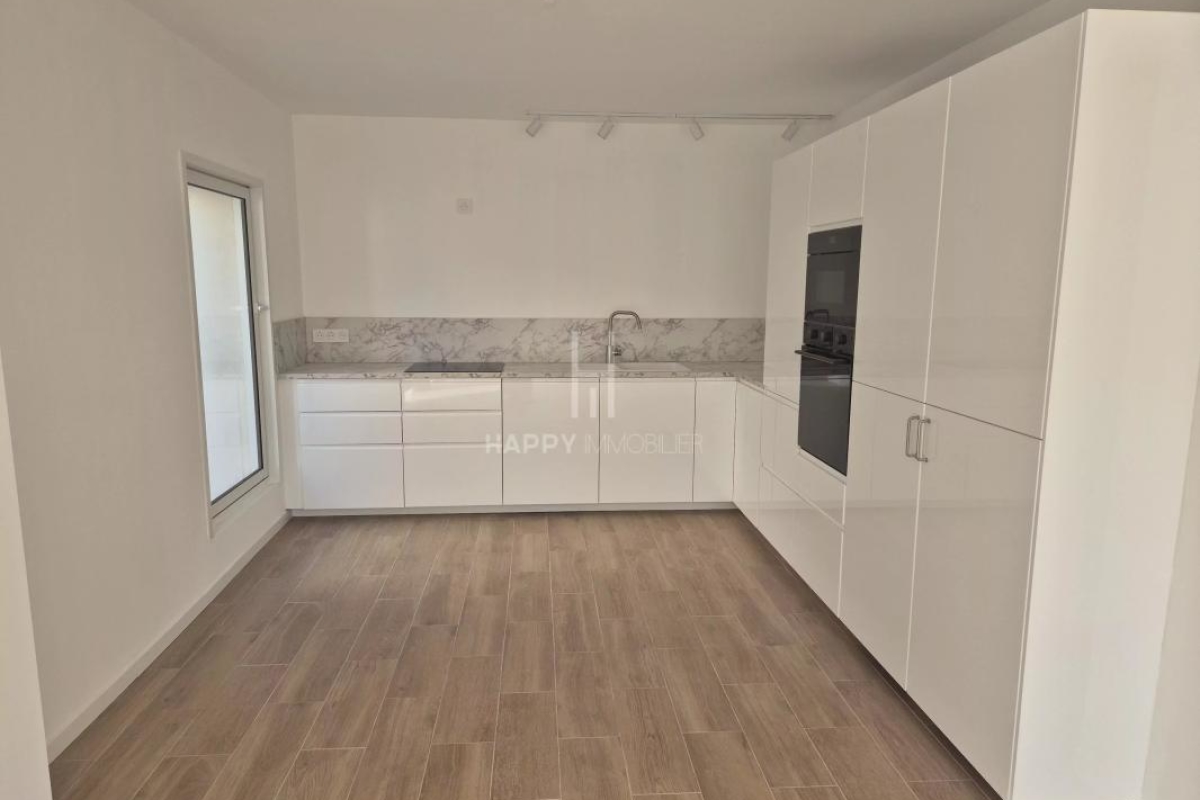 Maison de luxe à vendre à Saint-Rémy-de-Provence, 790 000 €, Photo 5