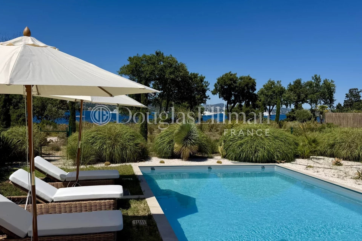 Maison de luxe à vendre à Saint-Tropez, 3 750 000 €, Photo 5