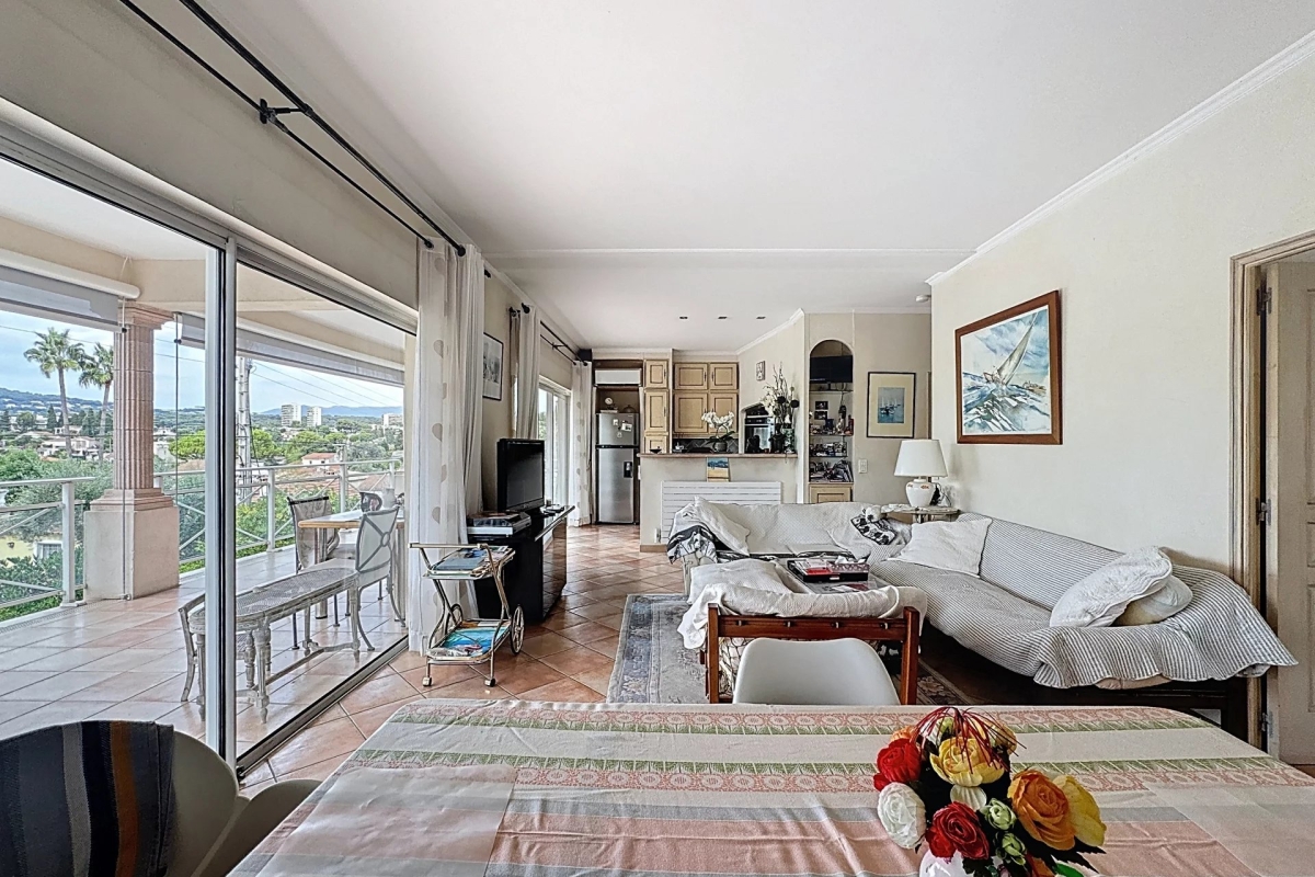 Appartement de luxe à vendre à Juan-les-Pins, 610 000 €, Photo 5