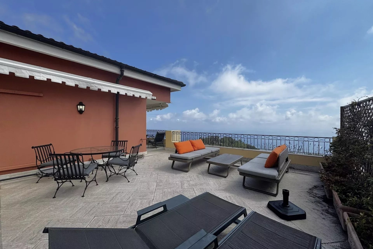 Luxury Apartment for rental in Èze, 4 500 €, Photo 6