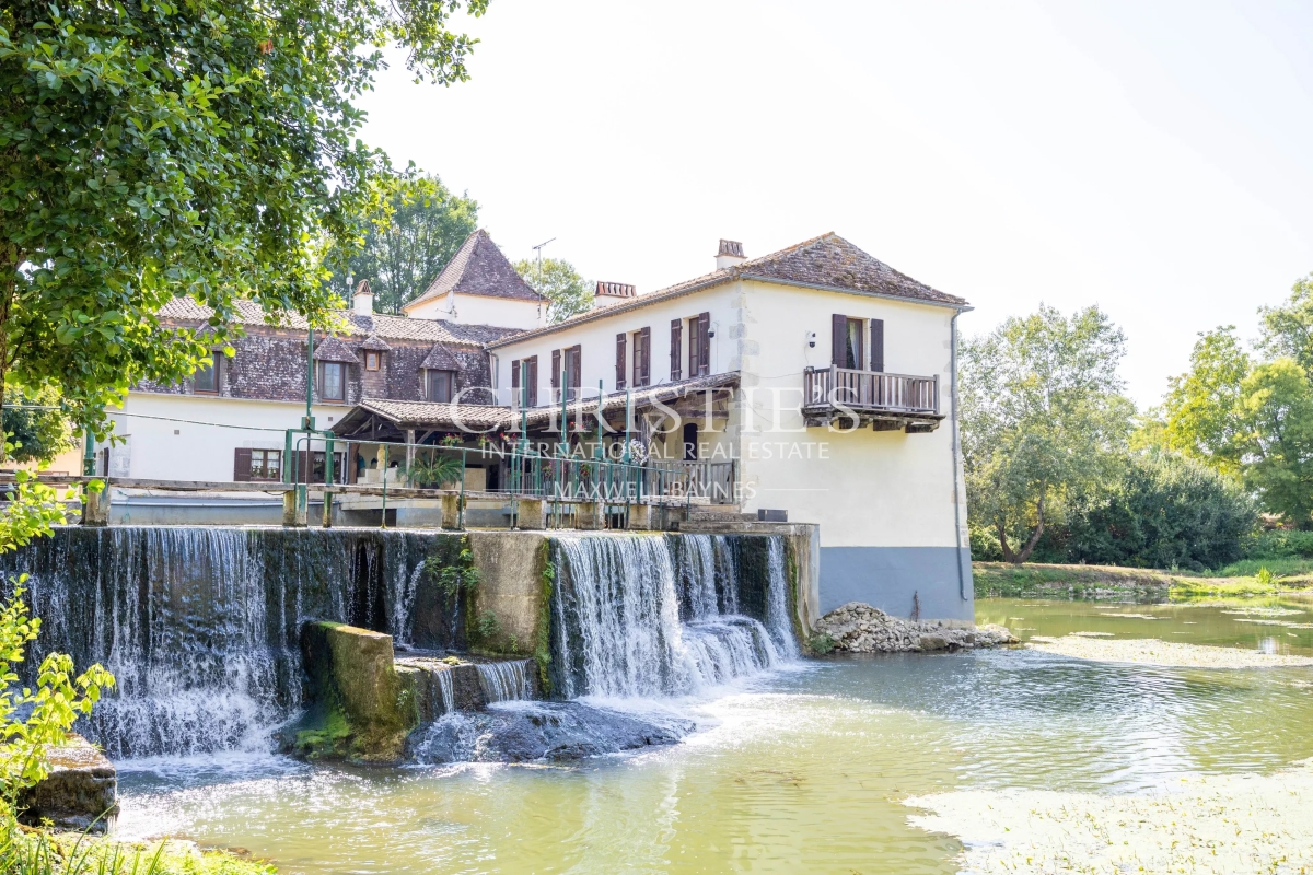 Luxury House for sale in Bergerac, 1 295 000 €, Photo 1
