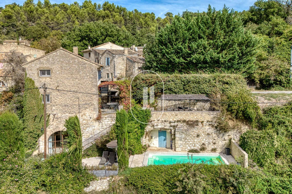 Maison de luxe à vendre à Ménerbes, 870 000 €, Photo 1