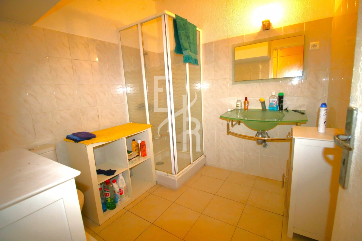 Appartement de luxe à vendre à Cannes, 215 000 €, Photo 3