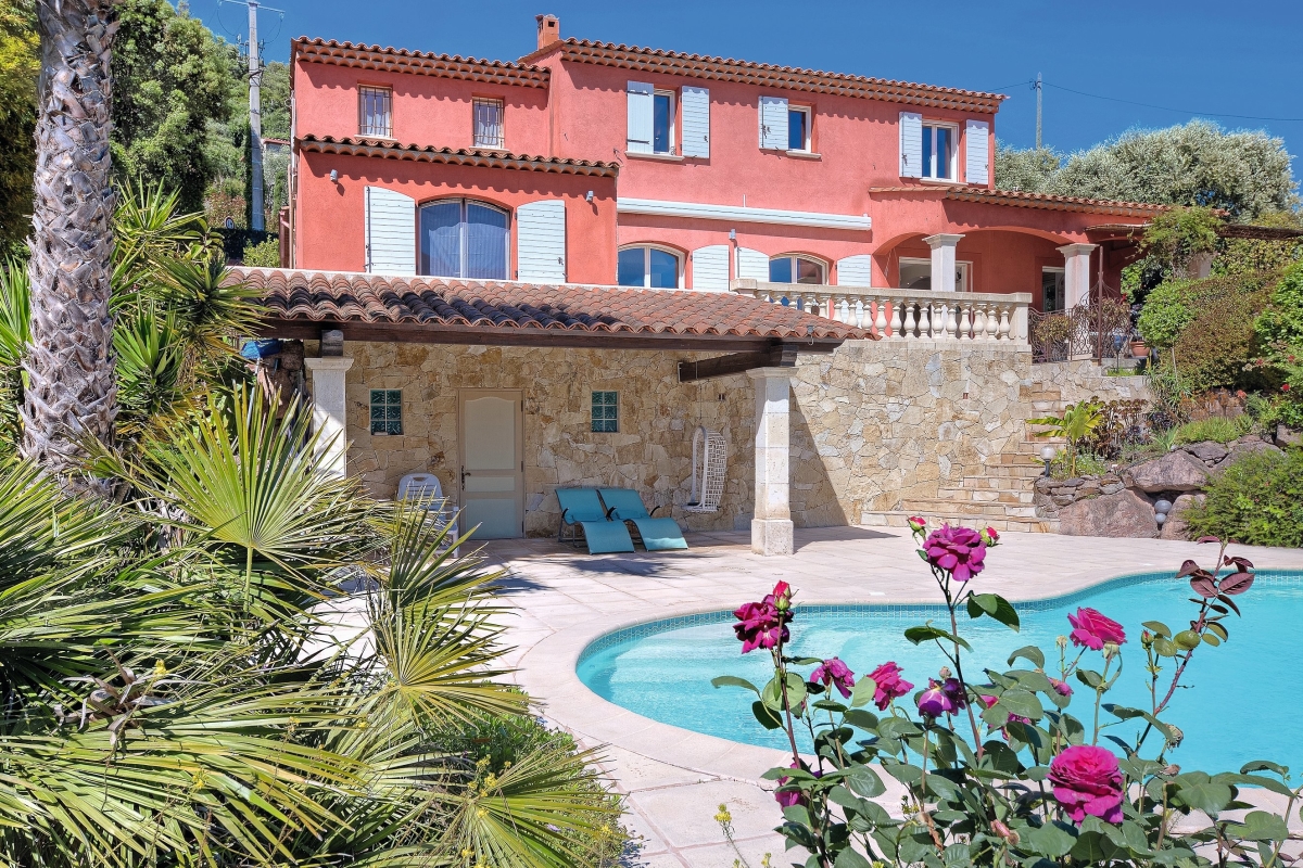 Maison de luxe à vendre à Les Adrets de l'Esterel, 990 000 €, Photo 3